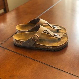 Birkenstock Gizeh sandals